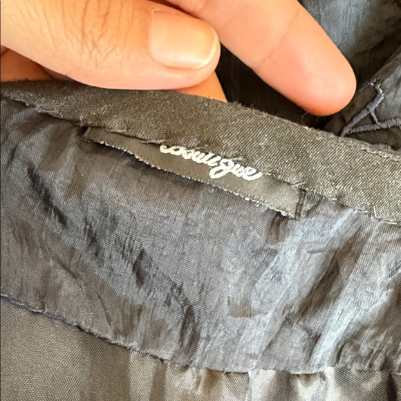 Vintage Boutique Paris Embroidered Jacket – Black Crinkle Button Front - Picture 4 of 4